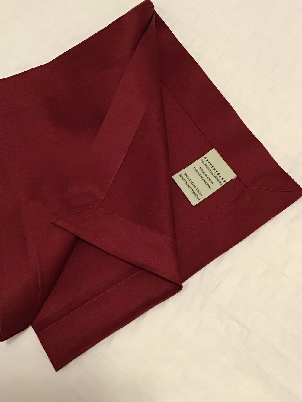 Pottery Barn Classic Hotel Dinner Napkins (6)